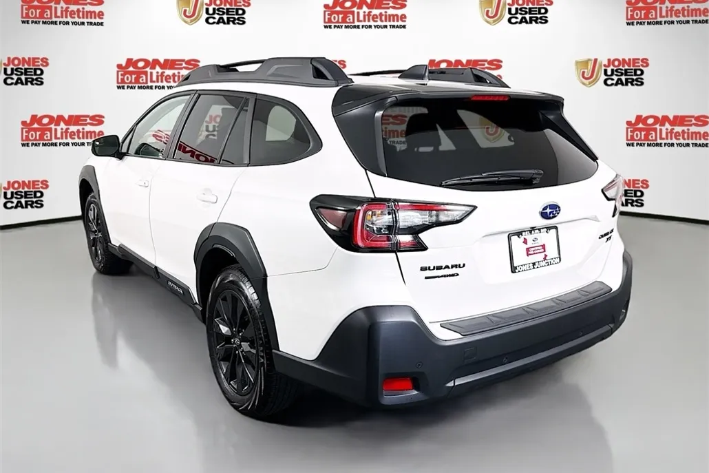 2024 Subaru Outback Onyx Edition XT photo 1