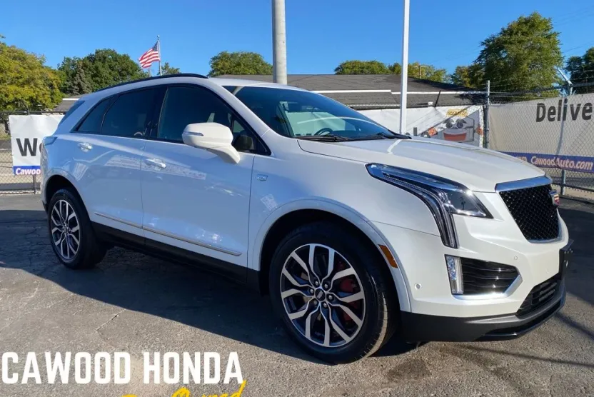 2022 Cadillac XT5 Platinum Sport photo 1