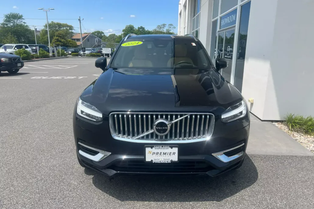 2024 Volvo XC90 T8 Ultimate photo 1