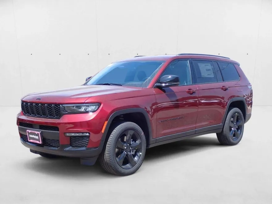 2025 Jeep Grand Cherokee Limited photo 1