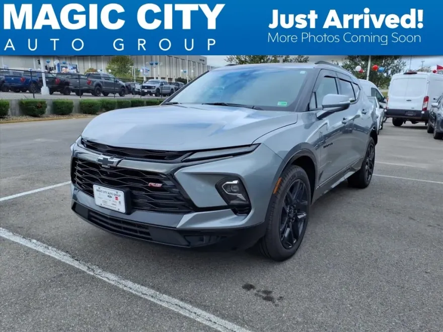 2024 Chevrolet Blazer RS photo 1