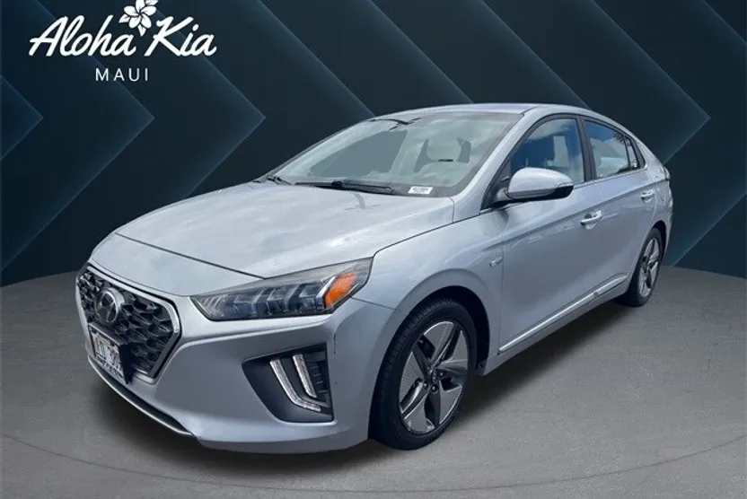 2020 Hyundai Ioniq SEL photo 1