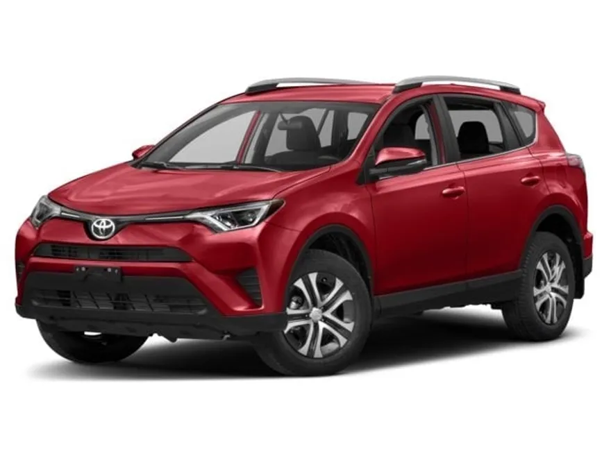 2017 Toyota RAV4 LE photo 1