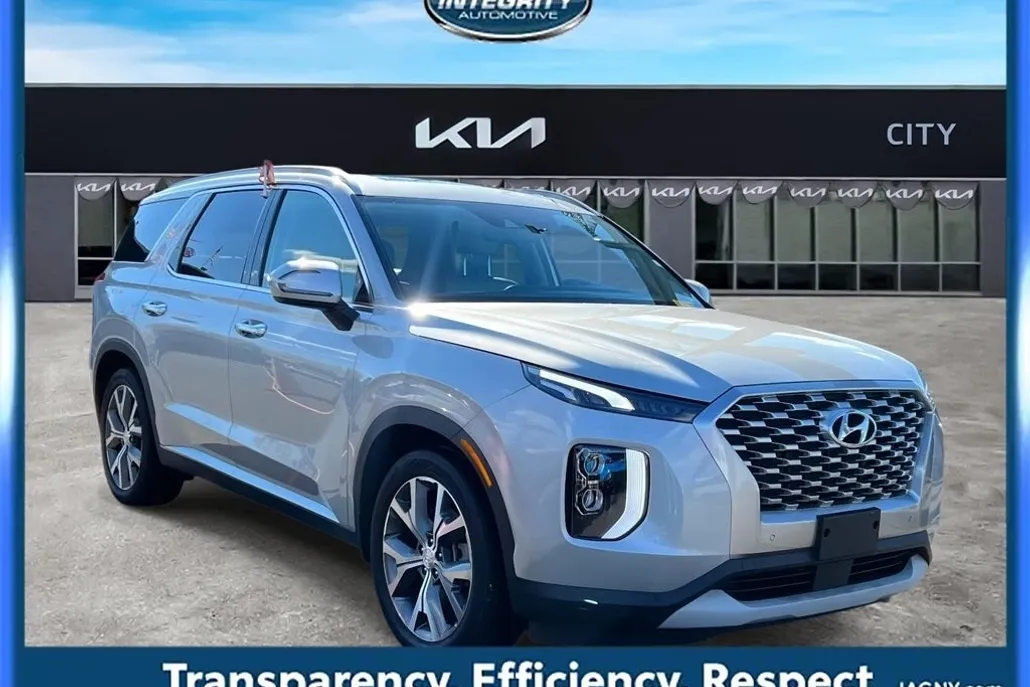 2022 Hyundai Palisade SEL photo 1