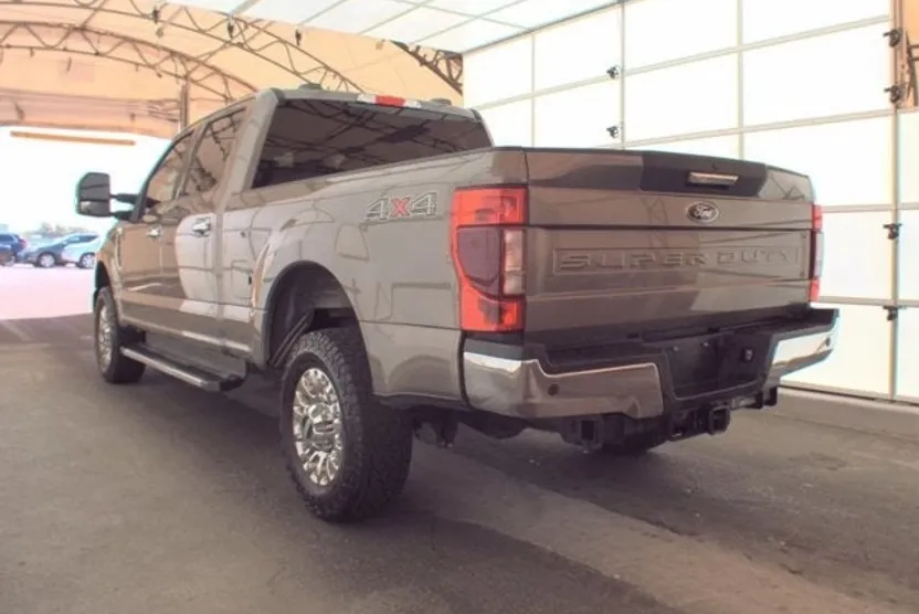 2022 Ford F-350 XLT photo 1