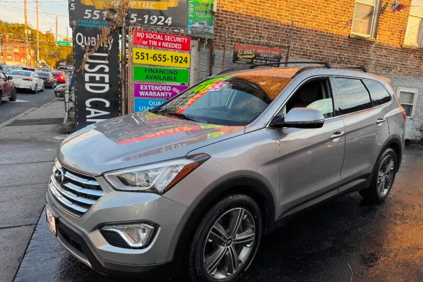 2016 Hyundai Santa Fe Limited photo 1