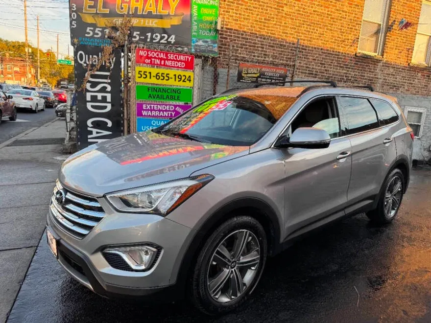 2016 Hyundai Santa Fe Limited photo 1