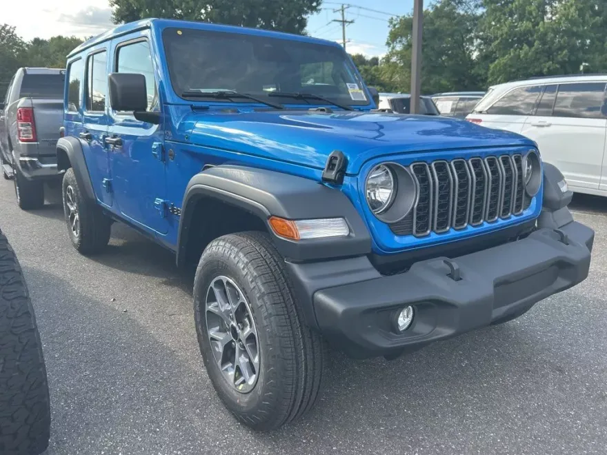 2025 Jeep Wrangler Sport S photo 1