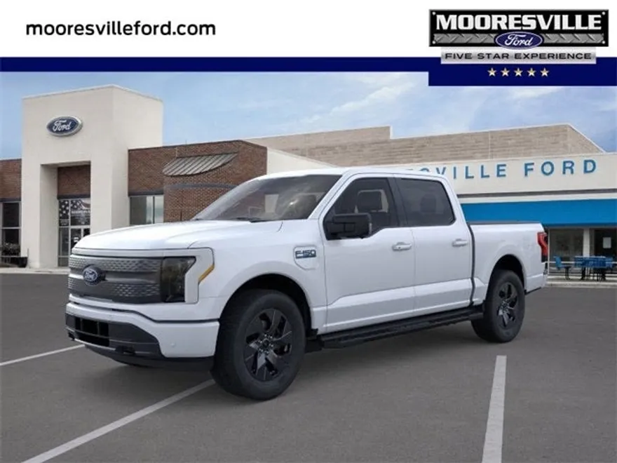 2025 Ford F-150 Lightning photo 1