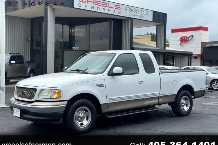 2003 Ford F-150 photo 1