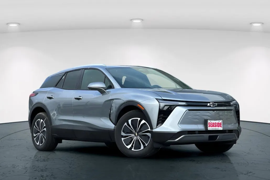 2024 Chevrolet Blazer EV photo 1