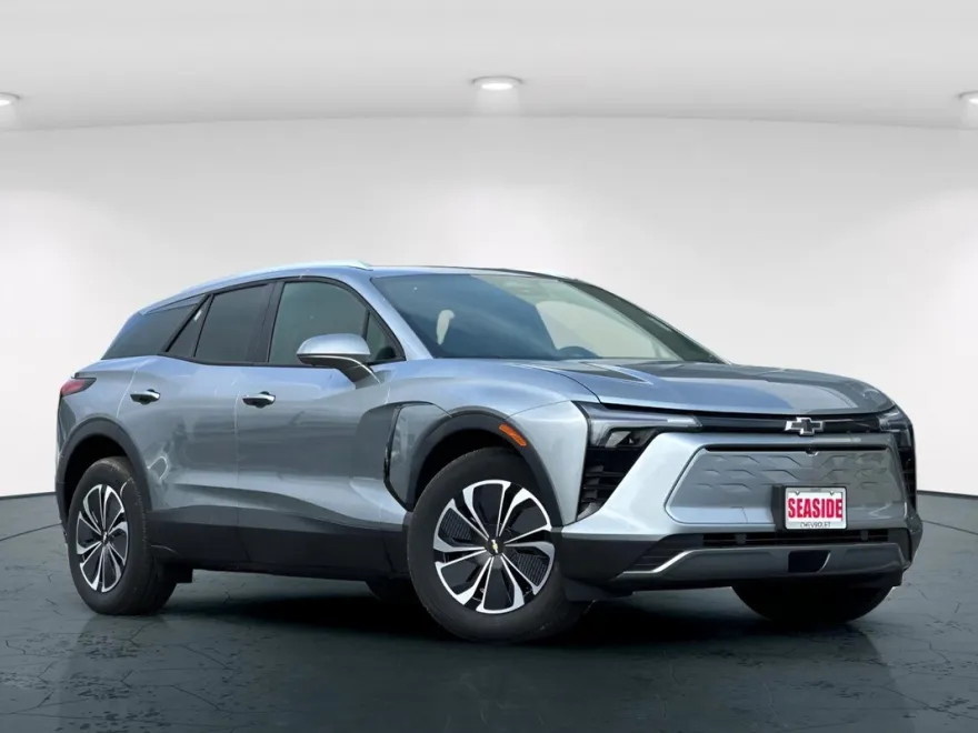 2024 Chevrolet Blazer EV photo 1