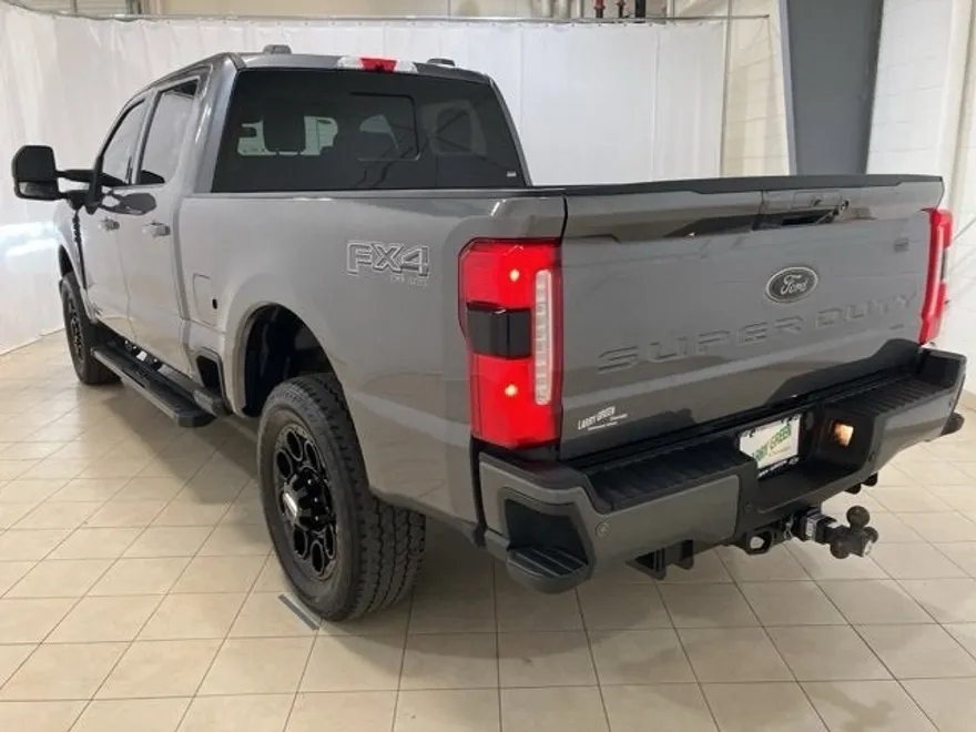 2023 Ford F-250 XL photo 1