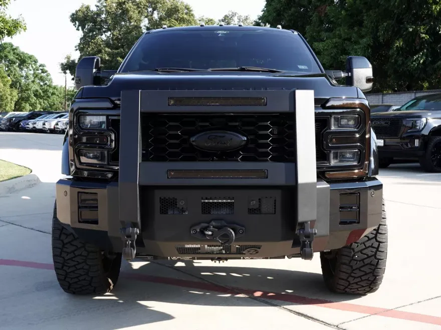 2024 Ford F-450 Platinum photo 1