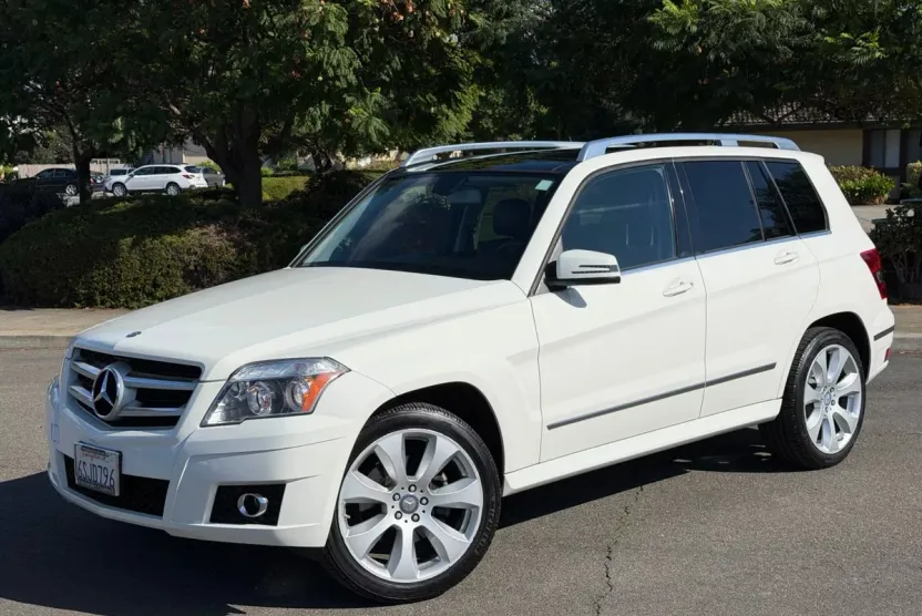 2011 Mercedes Benz GLK 350 photo 1