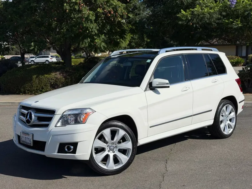2011 Mercedes Benz GLK 350 photo 1