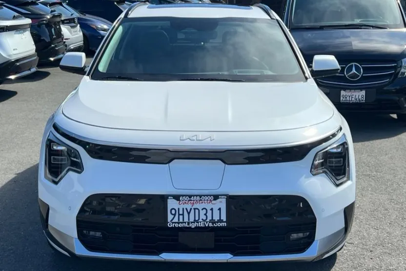 2023 Kia Niro EV Wave photo 1