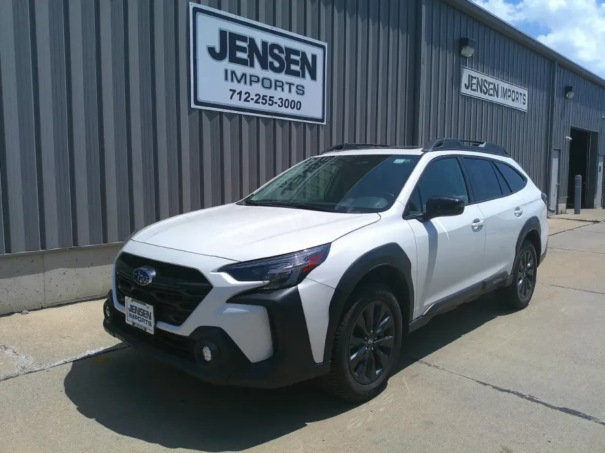 2025 Subaru Outback Onyx Edition photo 1