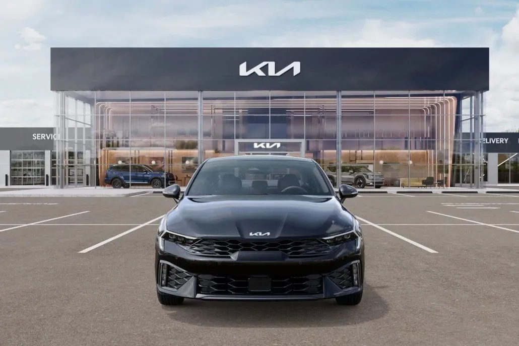2026 Kia K5 GT-Line photo 1