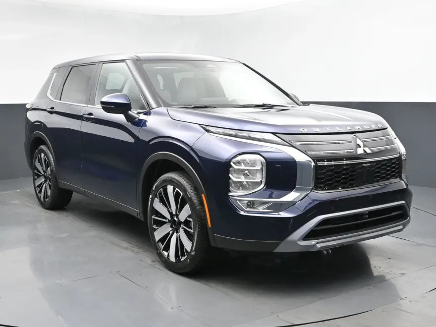 2025 Mitsubishi Outlander SE Ralliart photo 1
