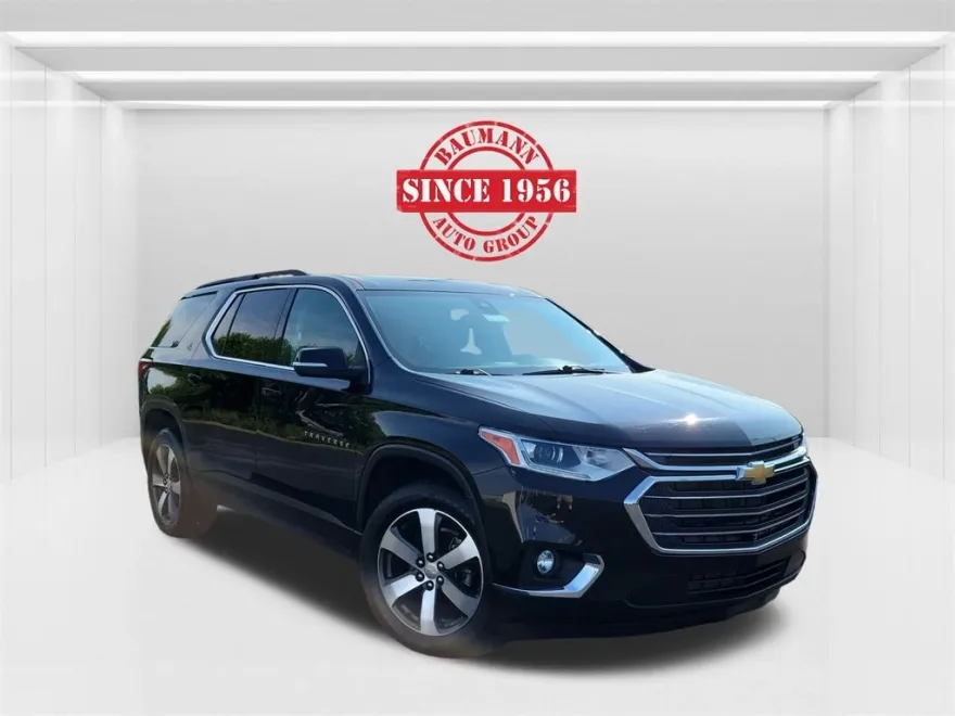 2021 Chevrolet Traverse Leather photo 1
