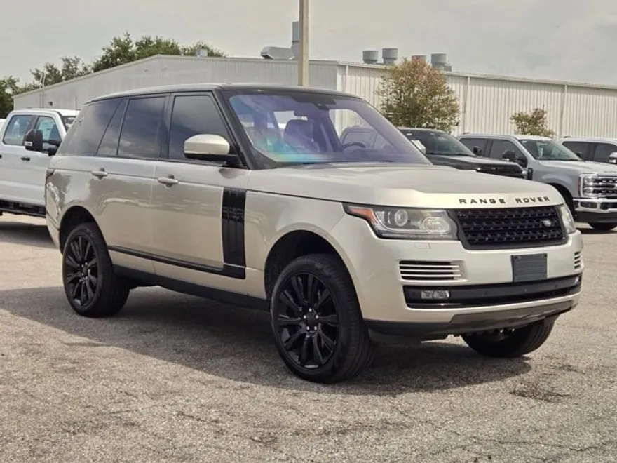2016 Land Rover Range Rover SuperCharged photo 1