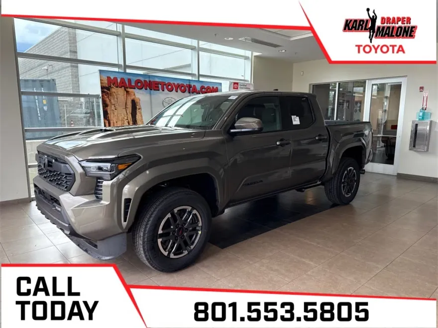 2025 Toyota Tacoma TRD Sport photo 1