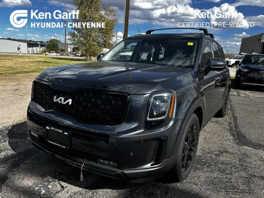 2022 Kia Telluride SX photo 1