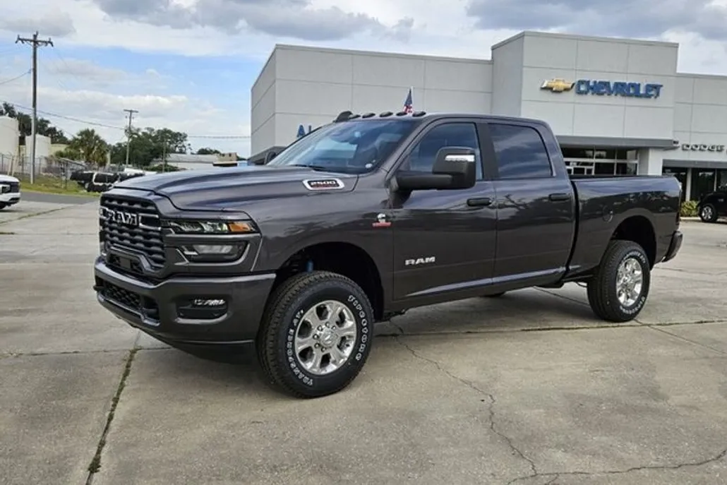 2025 Ram 2500 Big Horn photo 1