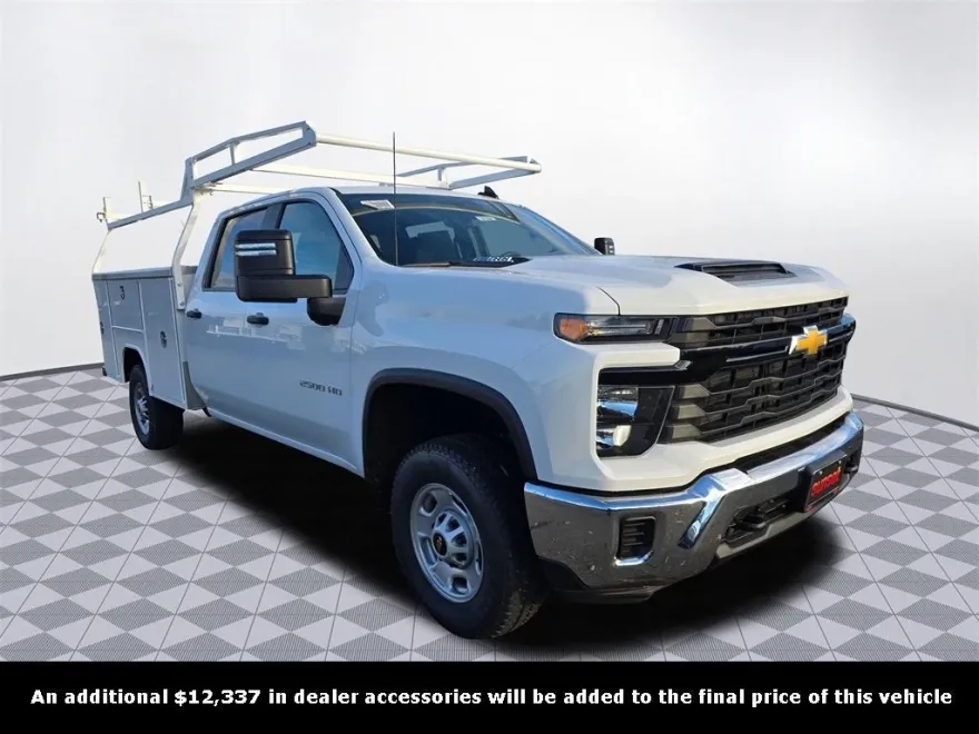 2024 Chevrolet Silverado 2500HD photo 1