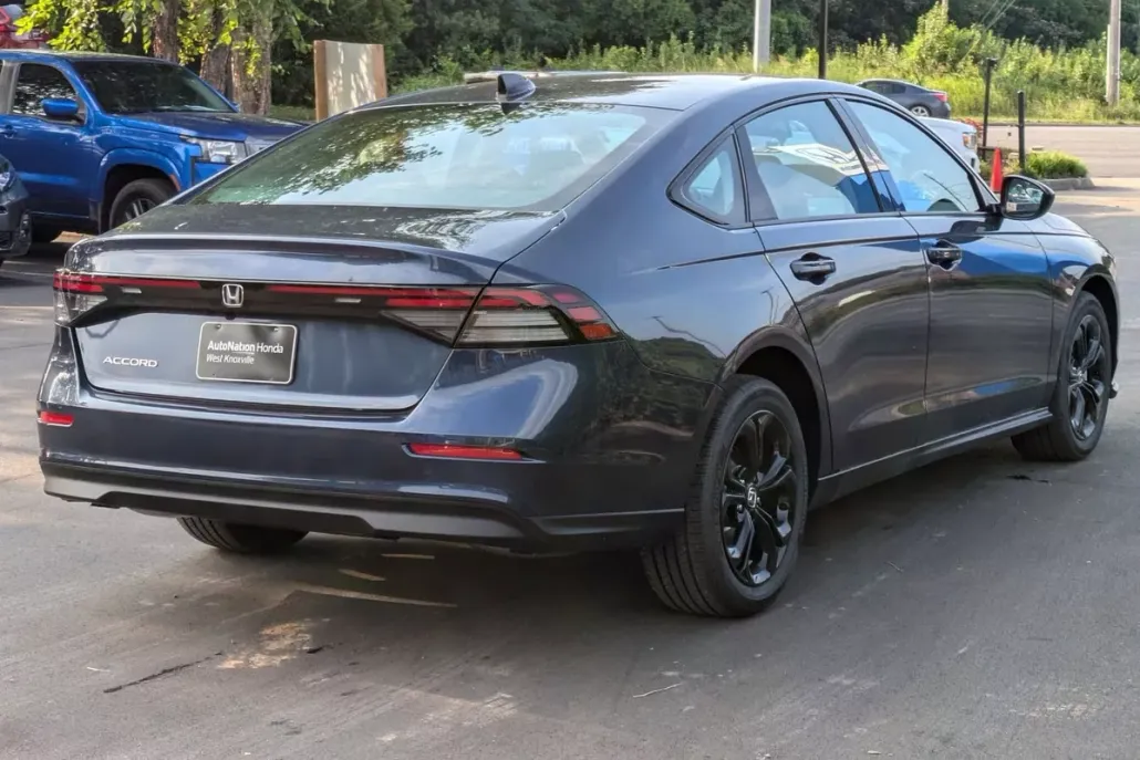 2025 Honda Accord SE photo 1