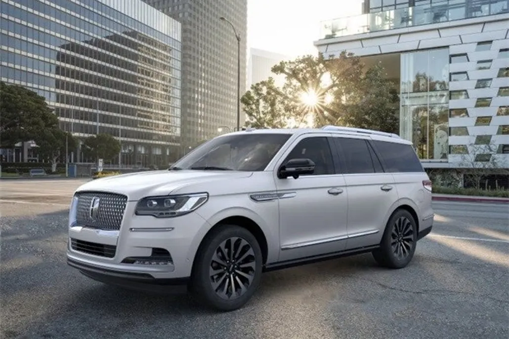 2024 Lincoln Navigator Reserve photo 1