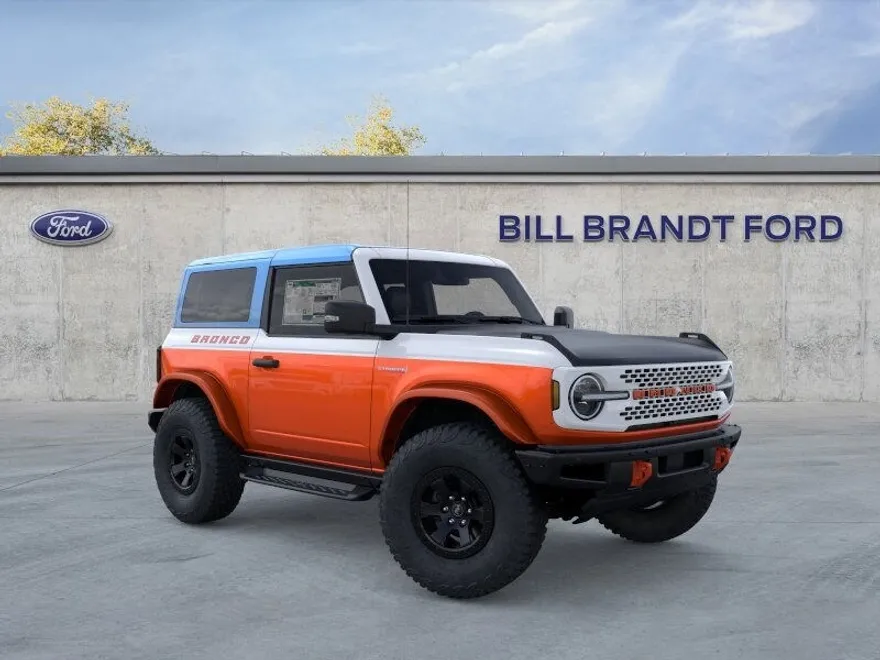 2025 Ford Bronco First Edition photo 1