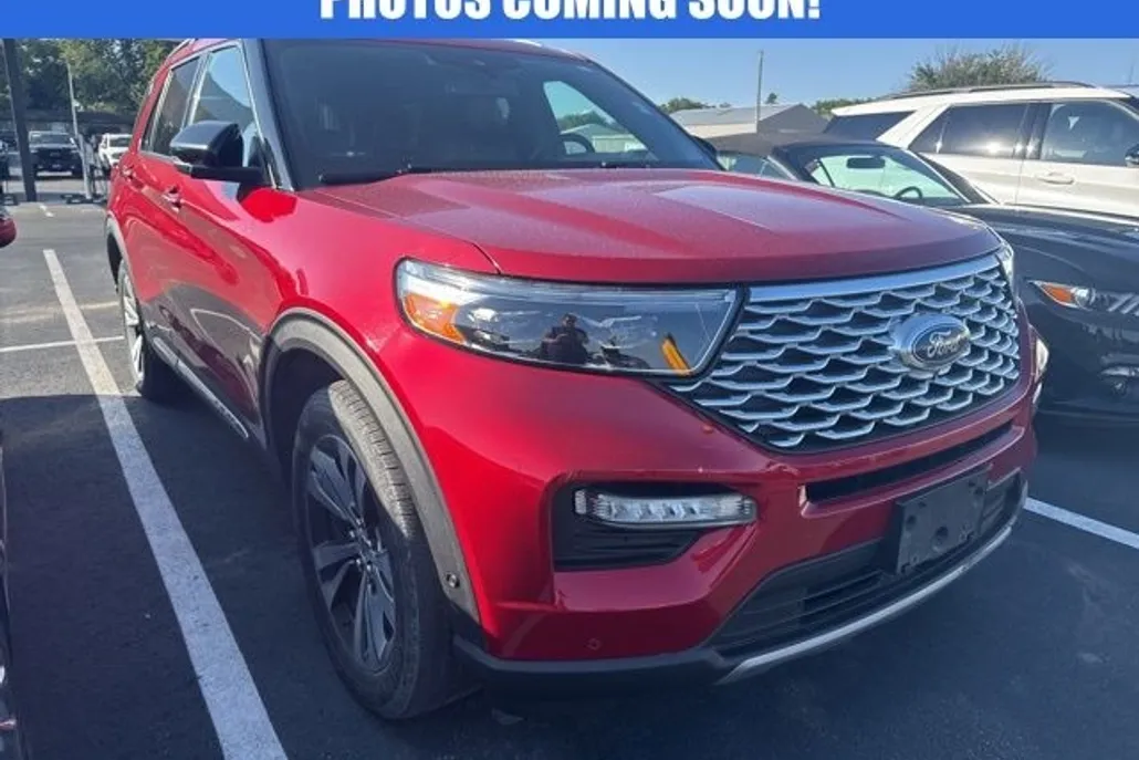 2020 Ford Explorer Platinum photo 1