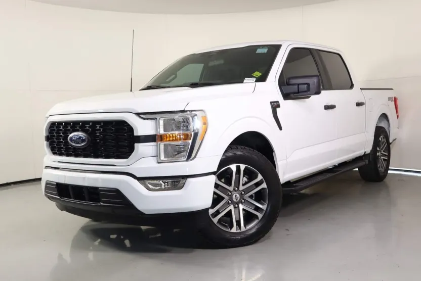 2022 Ford F-150 XL photo 1
