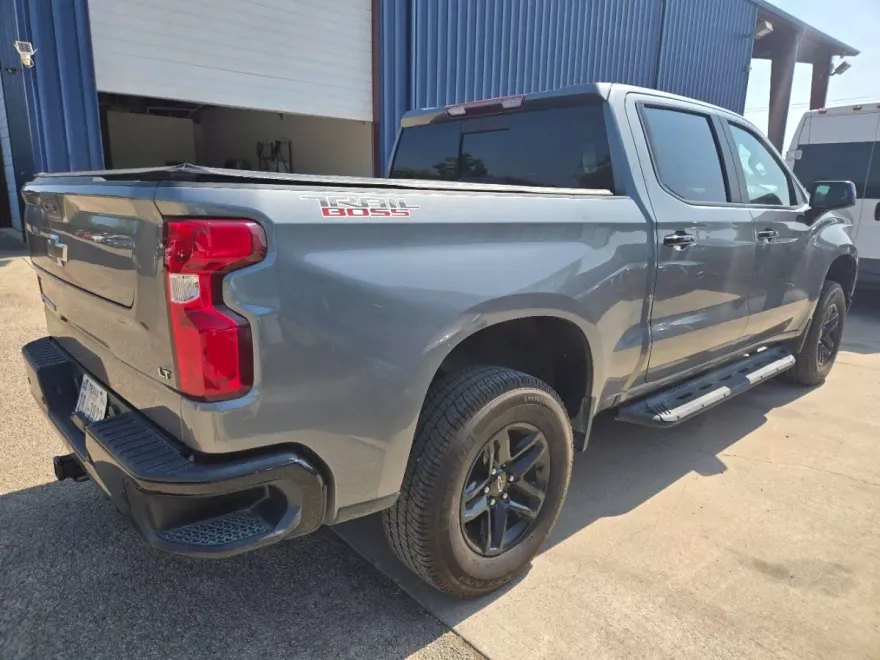 2022 Chevrolet Silverado 1500 LT Trail Boss photo 1