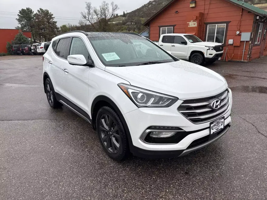 2017 Hyundai Santa Fe Sport 2.0T Ultimate photo 1