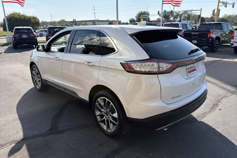 2018 Ford Edge SEL photo 1