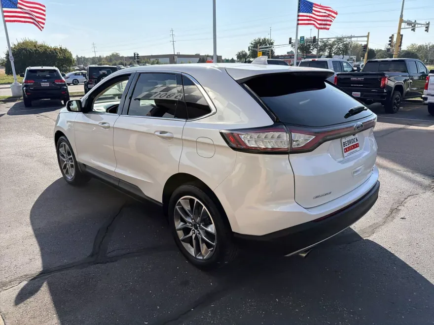 2018 Ford Edge SEL photo 1