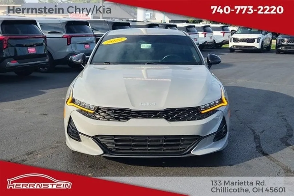 2022 Kia K5 GT-Line photo 1