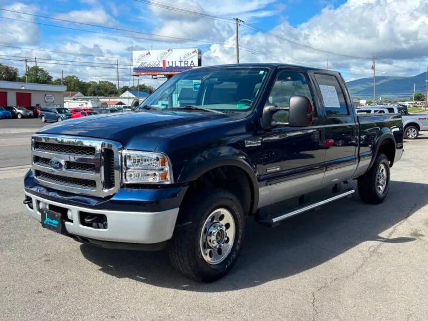2005 Ford F-250 XLT photo 1