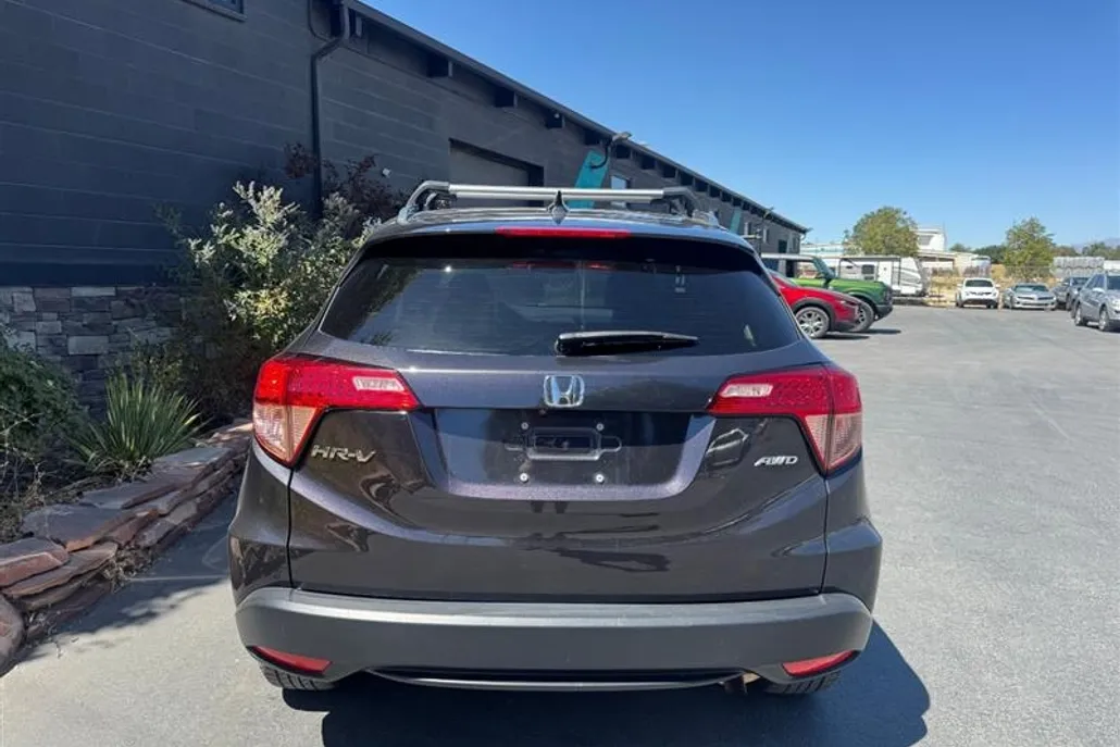 2018 Honda HR-V EX-L photo 1