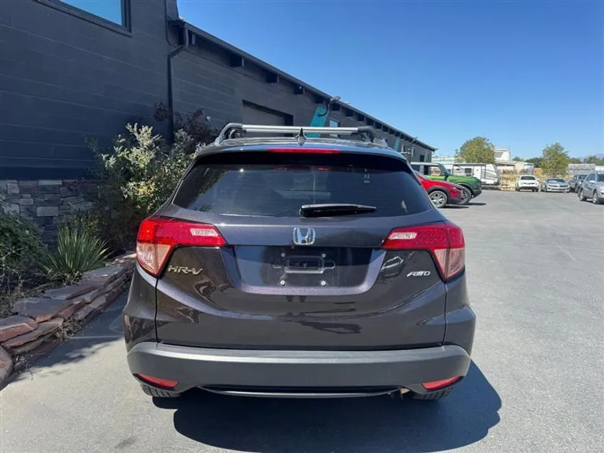 2018 Honda HR-V EX-L photo 1
