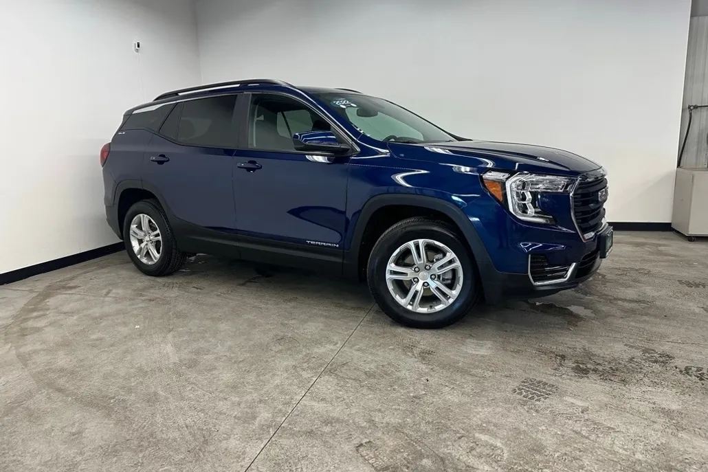 2022 Gmc Terrain SLE photo 1