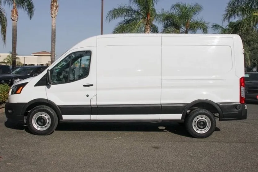2020 Ford Transit photo 1