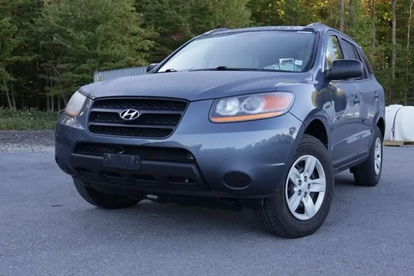 2009 Hyundai Santa Fe GLS photo 1