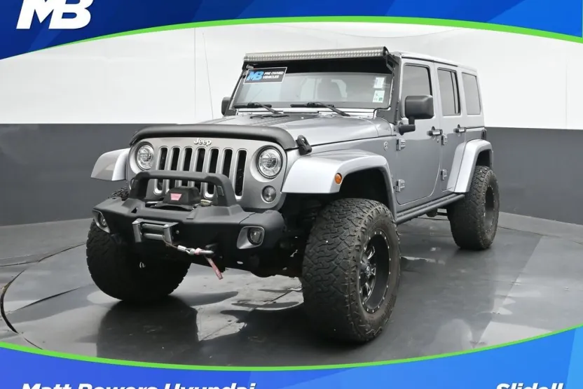 2018 Jeep Wrangler Unlimited Sahara photo 1