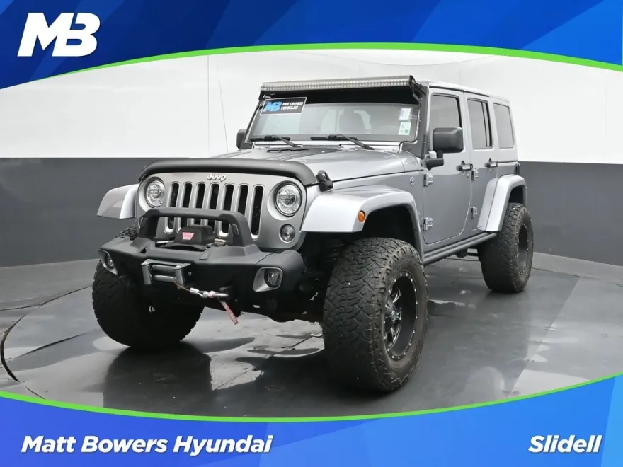 2018 Jeep Wrangler Unlimited Sahara photo 1