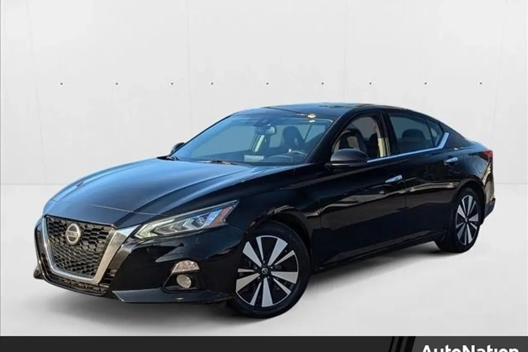 2019 Nissan Altima 2.5 SV photo 1