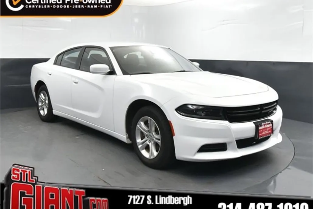 2022 Dodge Charger SXT photo 1